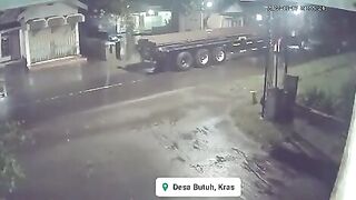 Motorcycle hits the back of a semi