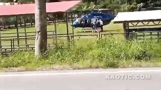 Pilot battles to save his helicopter in Panama