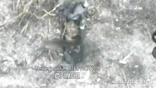 A Russian fighter shot a Ukrainian at point-blank range who was lucky to survive after the arrival of a kamikaze drone!