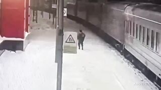 Drunk Guy Loses Life After Falling Under Train