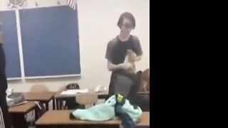 ''Student'' Calls His Mom To Tell Her He's About To Get Suspended, Hangs Up And Beats Another Student