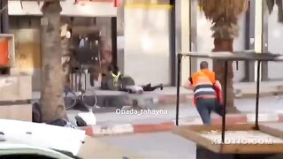 Hamas Allegedly Pretending To Be Paramedics
