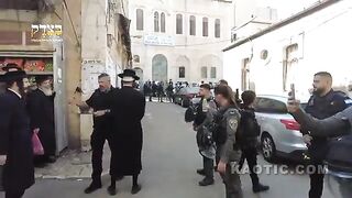 Israeli Police Beating Anti-Zionist Jews