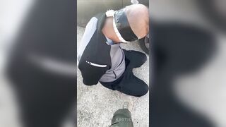 Israeli Beats Up Captured Palestinian