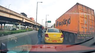 Traffic Stop Robbery In Ecuador