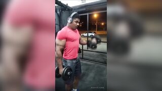 Bodybuilder Targeted And Assassinated In Gym