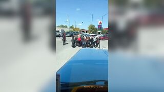 Mass Fight During  Funeral Procession In Chicago