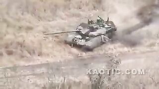 War Zone Footage: Israeli Tank Destroyed