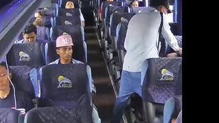 Bus Driver, Passengers Robbed In Ecuador