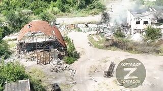 Attacks on the shelter and warehouse of the DRG APU