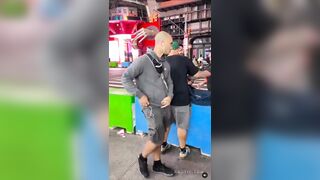 Undercover cops arrest pickpockets in Times Square