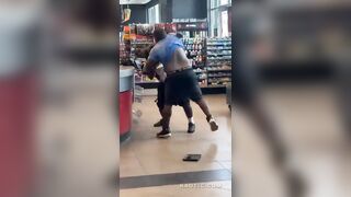 Fight at QuikTrip Store in Texas Over 5 Bucks