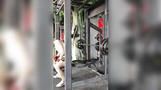 Solo Bench Press Disaster: Ego Lifter Almost Dies