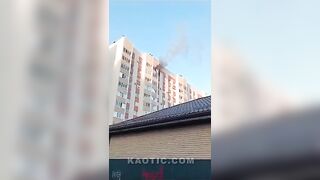 Russian Trying to Escape Apartment Fire Falls to His Death