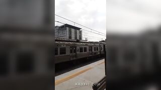 Last Seconds Of A Cable Thief Electrocuted On The Top Of The train In Brazil
