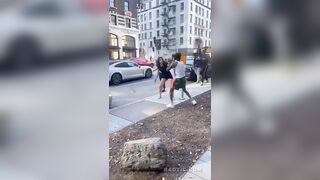 Seattle Girls Used To Throw rocks At Wrong Guy`s Car