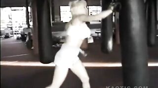 Blond Bimbo-Boxer with Big Boobs gets Beaten by Big Ghetto Girl with Huge Boobs