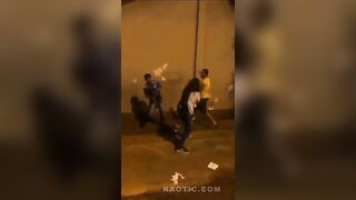 Brazilian woman knocks out the aggressor