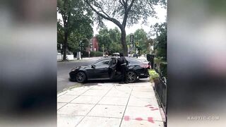 Fight breaks out during attempted carjacking in Washington