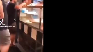 Pizzeria Workers Fight(repost)