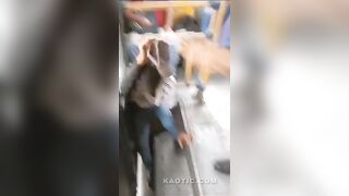 WCGW When You Rob A Woman On The Busy Bus In Ecuador