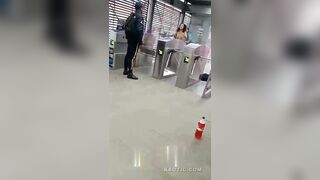 Naked Woman Accuses Security Guard of Raping Her