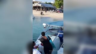 Jamaica Beach Fight Over A Boat