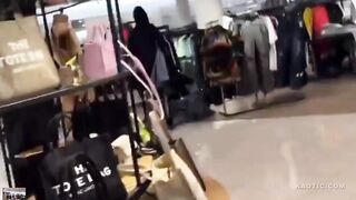 About 20 Thugs Rush A Nordstrom's In Commiefornia, Bear Spray Security, Chaos Ensues