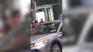 5 Brutes Viciously Attack 60 Year Old NYC Cab Driver