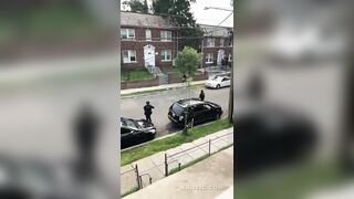 Home Invasion Suspect VS Army Of Washington Cops