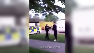 Man knockouts police officer & steals his car