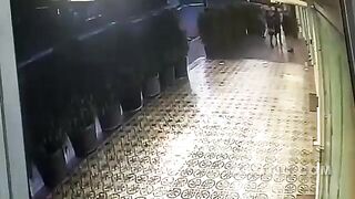 Violent Robbery In Caracas