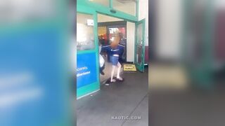 Grocery Store Employee Gets Into A Fight With Shoplifting Teen