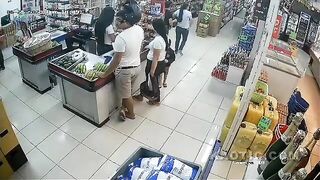 Store Robbery Goes Bad in Ecuador