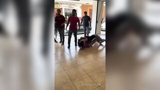 One Hospitalized After Michoacán Campus Fight