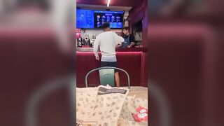 Junkie freaks out at a bar demanding for his money back in Burgos