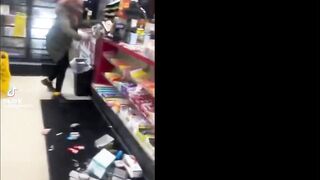 LADY LOST HER DAMN MIND, STARTS DESTROYING STORE AND FREAKING OUT