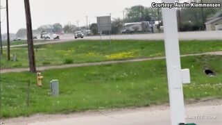 South Dakota: 2 dead after  police pursuit ends in crash