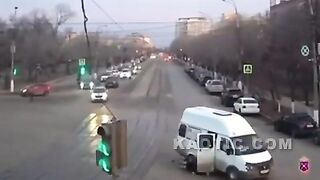 A GIRL FELL OUT OF THE VAN IN RUSSIA