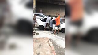 Attempt to Rob an UBER Eats Driver Goes Wrong