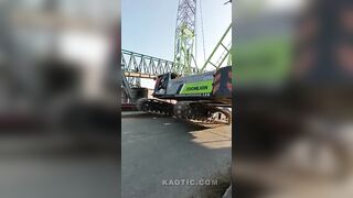 Workers Injured After Crane Collapse In Indonesia