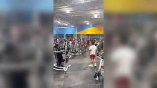 Meatheads Fighting in the Gym is Always Entertaining