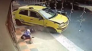 Man is killed after getting struck by a car - Colombia
