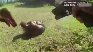 Jacksonville officer shoots murder and dog killing suspect that was charging at him with Bucket