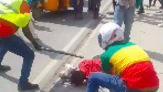 Phone thief is captured and beaten to death by members of the public in Kenya