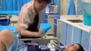 Lesbian woman stabs her girlfriend in the tummy while she was laying on hospital bed, China