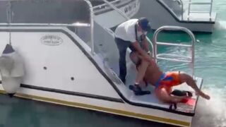 Man's foot severed by propeller while trying to climb aboard water taxi in Sint Maarten [Uncensored]