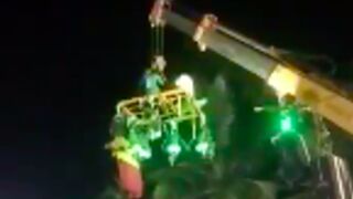 Crane accident leaves four people dead and nine injured at Mandiyamman temple festival, India