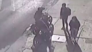 Man beats up two robbers who attempted to rob him in front of his girl