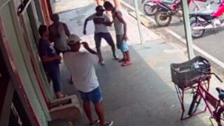 Man stabbed several times after a street argument with a friend in Brazil